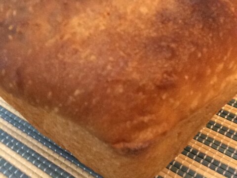 手作りブリオッシュ食パン 1斤 パウンドケーキ型で レシピ 作り方 By のんのん８２１５ 楽天レシピ